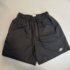 Women’s Nike Basketball Shorts, Black, Size Small
